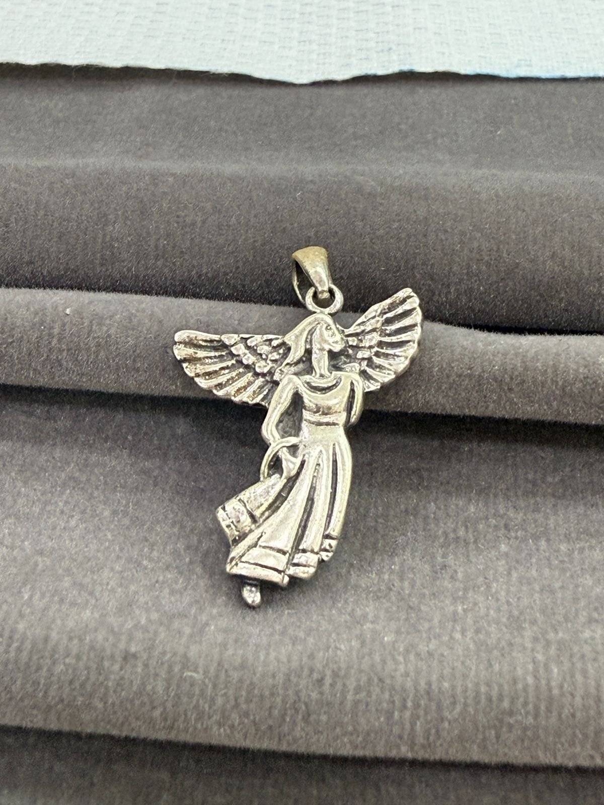 92.5 Silver Graceful Virgo Virgin Zodiac Pendant 